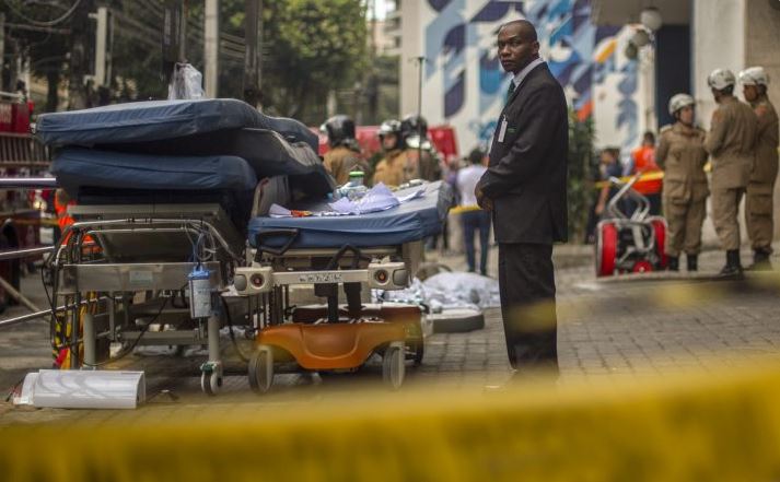 Se elevan a 11 los fallecidos tras incendio en un hospital de Río de Janeiro