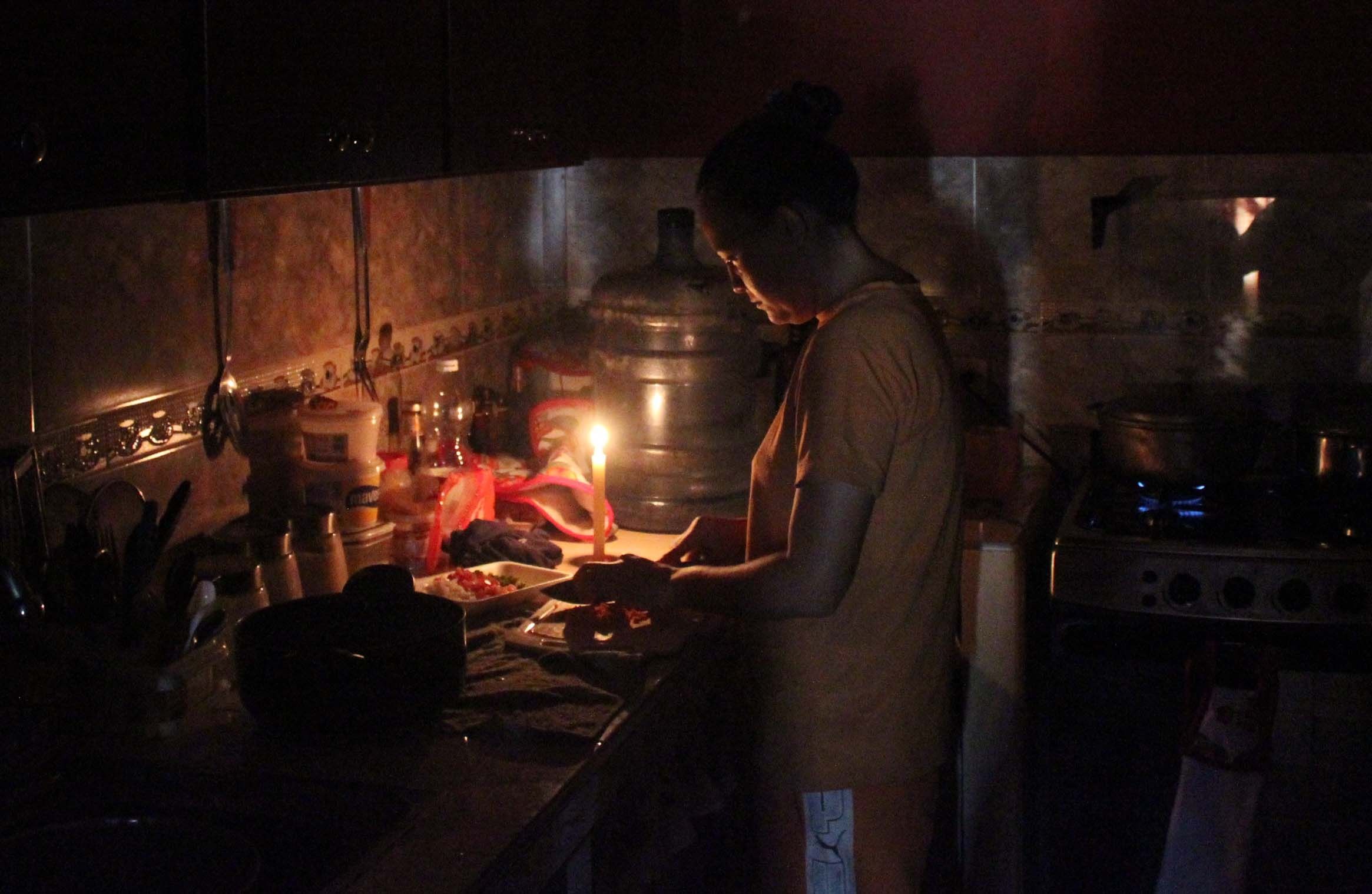 Falla eléctrica dejó sin luz a varios estados del occidente del país