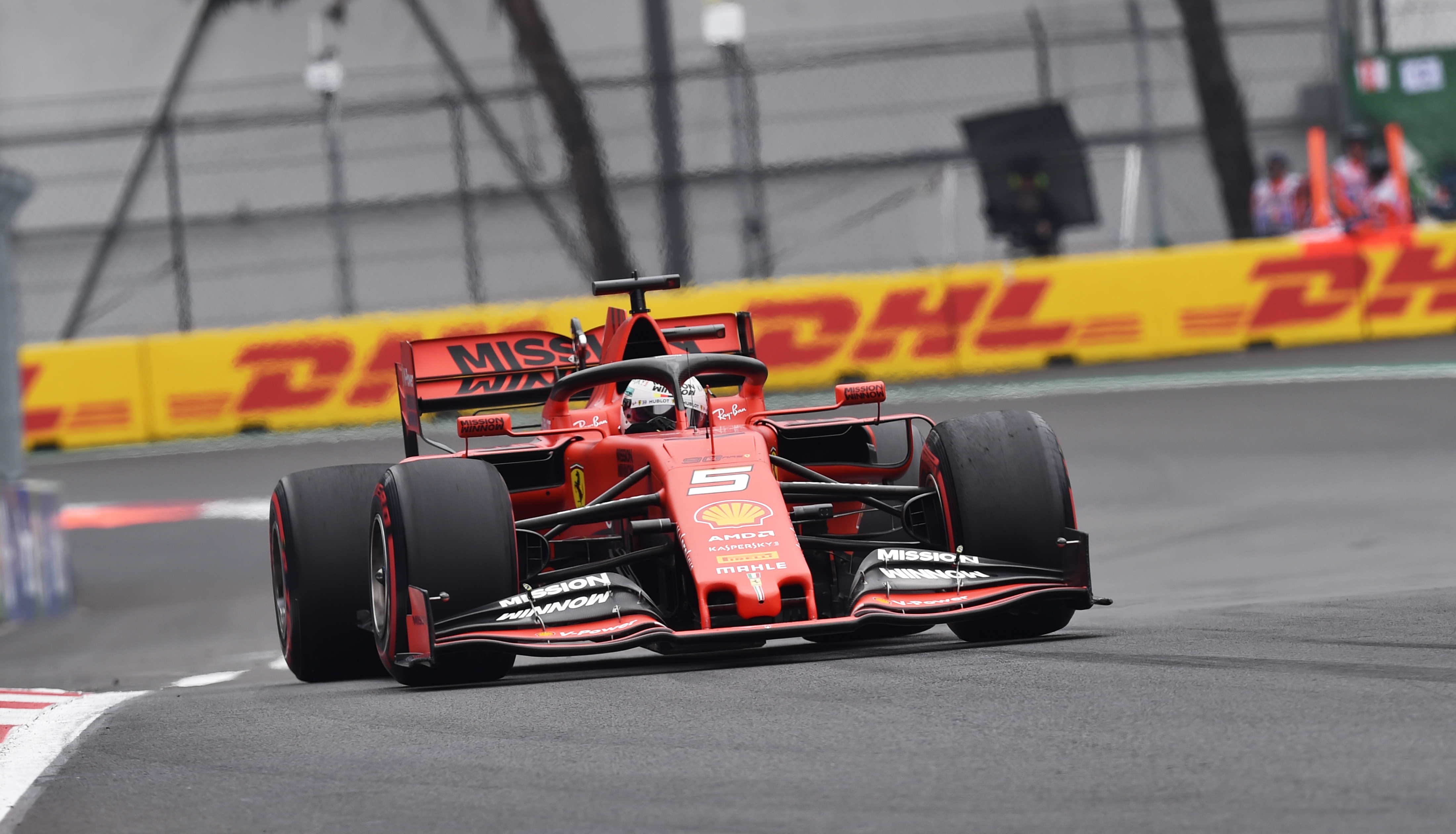 Hamilton y Vettel lideraron las primeras prácticas del Gran Premio de México
