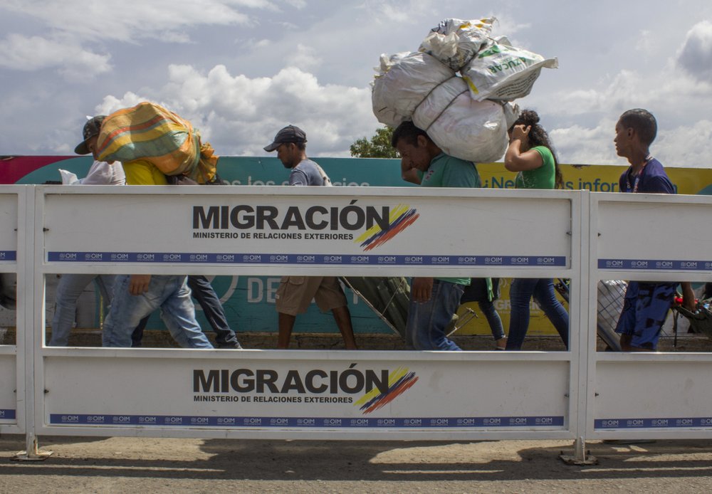 Pese a la reapertura fronteriza emitida por Colombia, el régimen de Maduro impide el acceso a Venezuela (VIDEO)