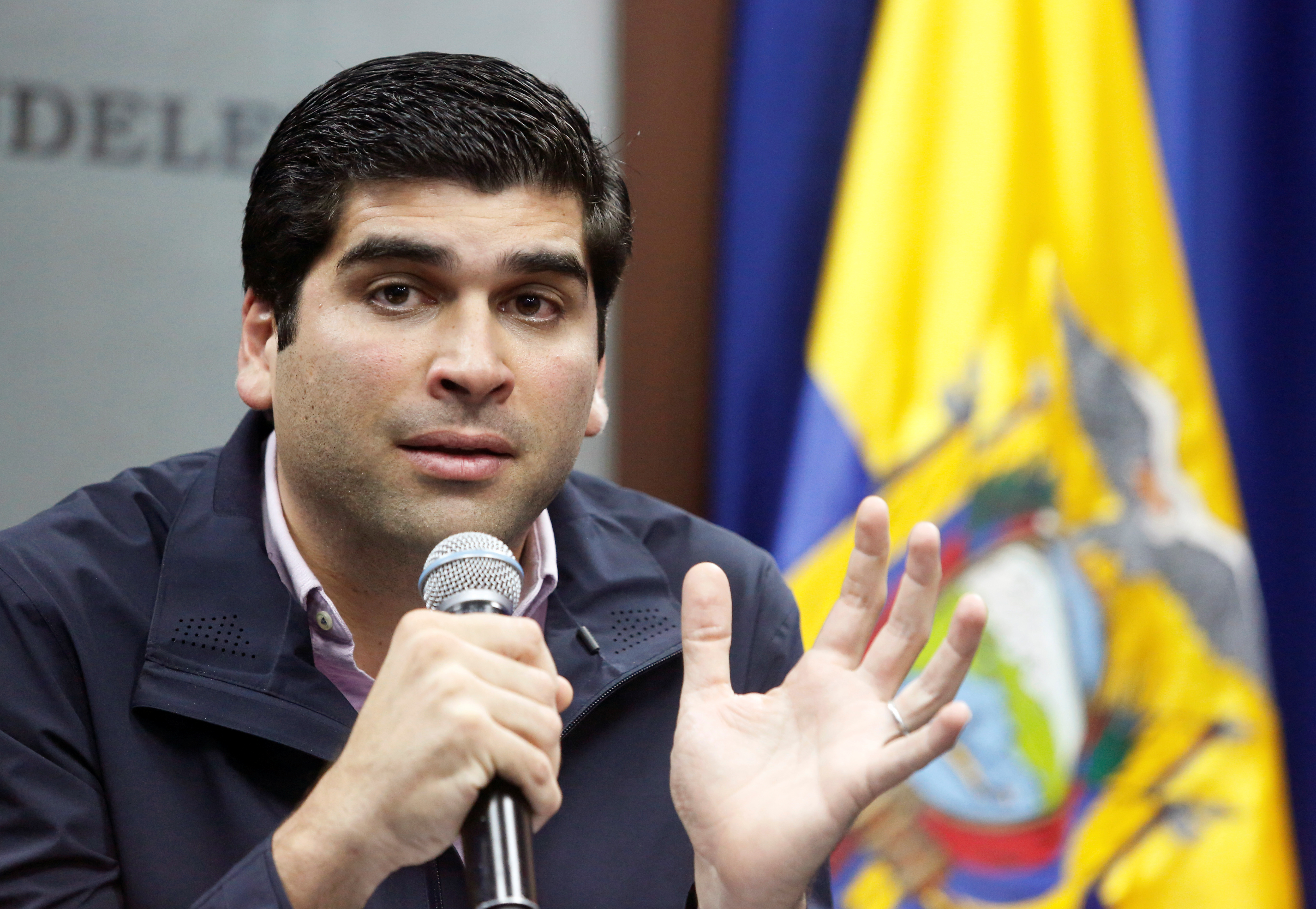 Las declaraciones del candidato presidencial Otto Sonnenholzner tras ejercer su voto este #20Ago en Ecuador
