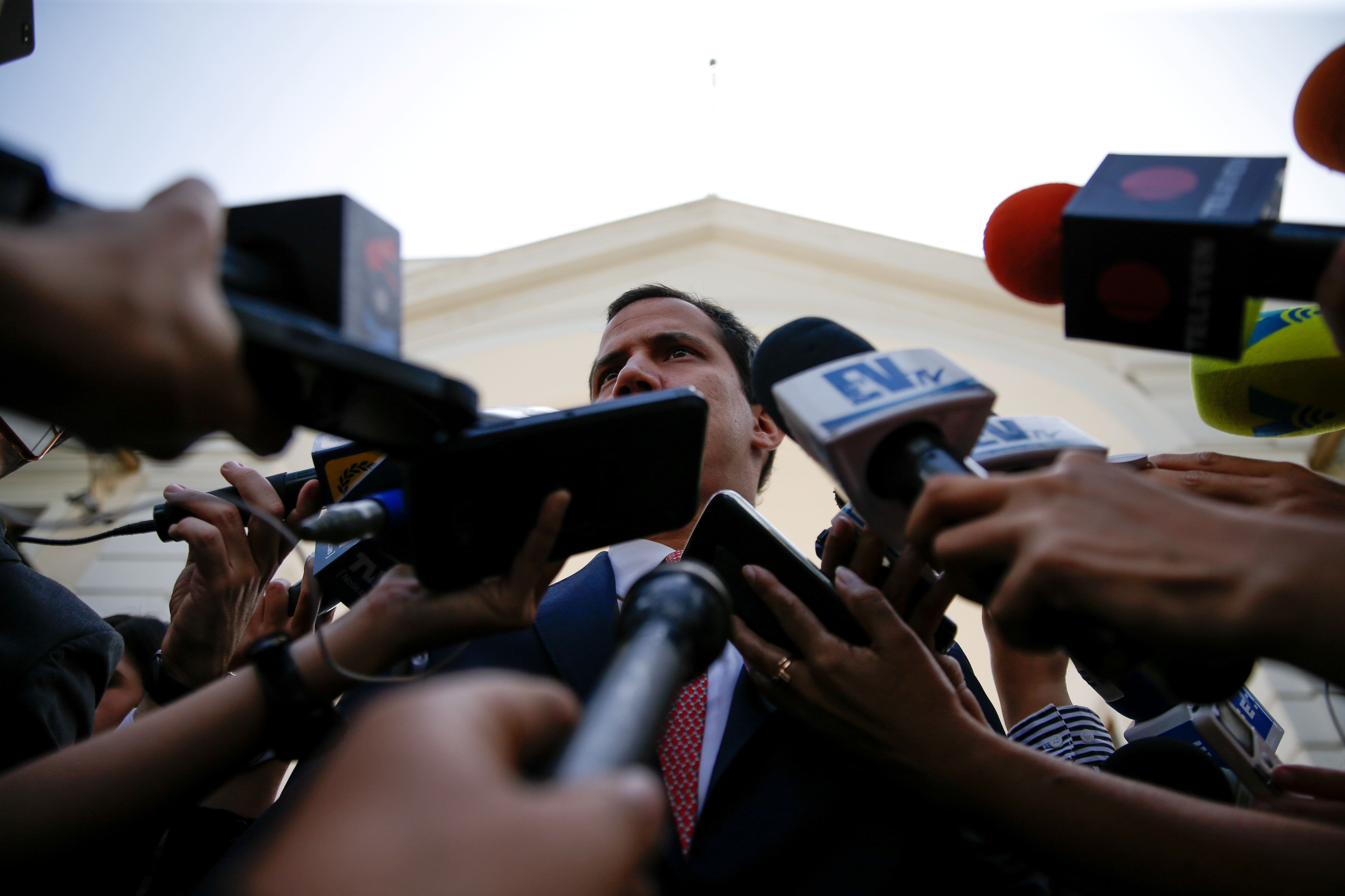 Guaidó desde la AN: La dictadura está desesperada y sigue tratando de confundir (Video)