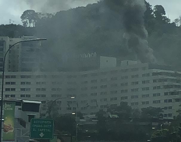 Reportan incendio en el Hotel Tamanaco #8Oct (FOTOS)