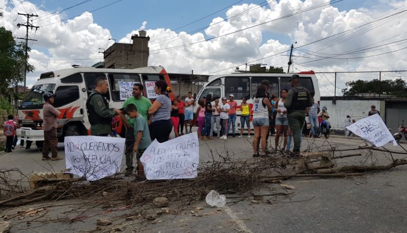 “Preferimos la seguridad que brindan los malandros”: Protestan en contra de las Faes este #22Oct