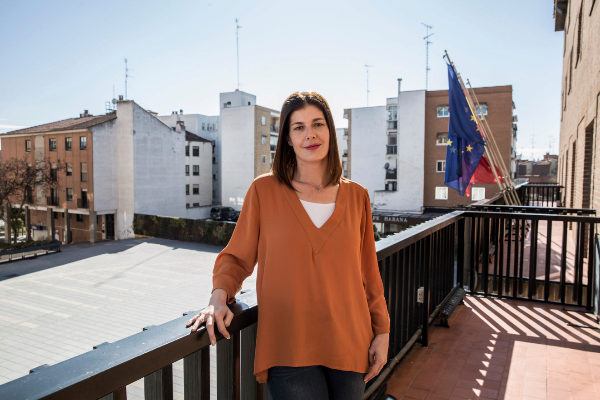 Justicia española pide investigar a alcaldesa madrileña por delito de falso testimonio