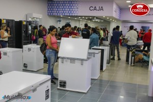 Condesa inició con éxito gran apertura de Multimax Store