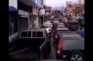 Los tachirenses no duermen pensando en las kilométricas colas para comprar gasolina #14Oct (Video+Fotos)