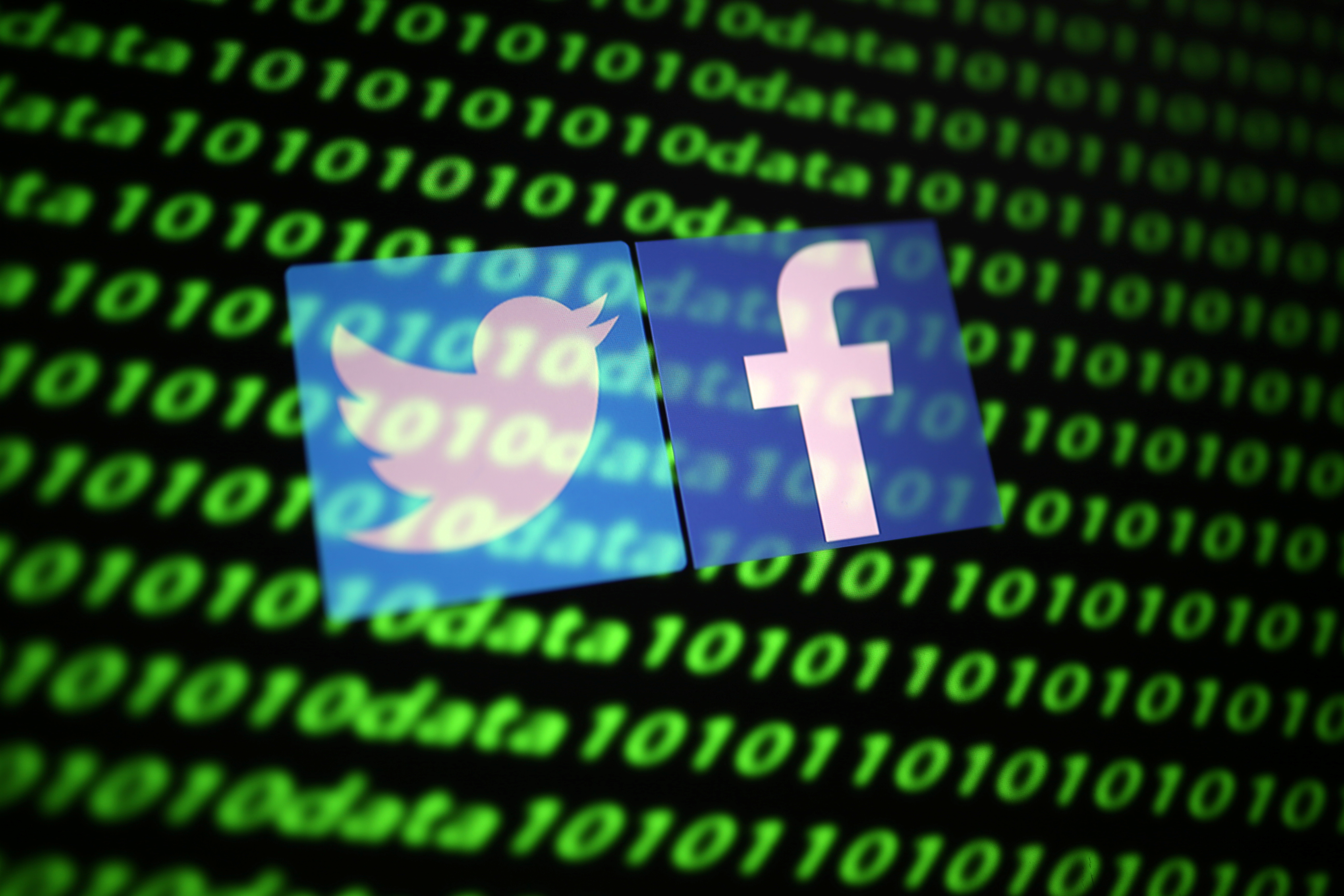 La Liga francesa pide a Facebook y Twitter que eviten contenidos racistas