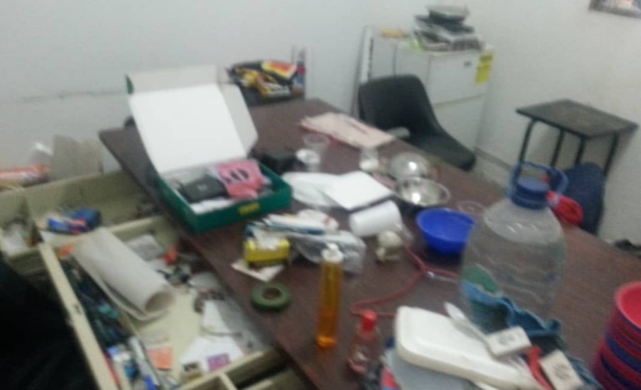 Delincuentes robaron sede del CNP en Los Teques (FOTOS)