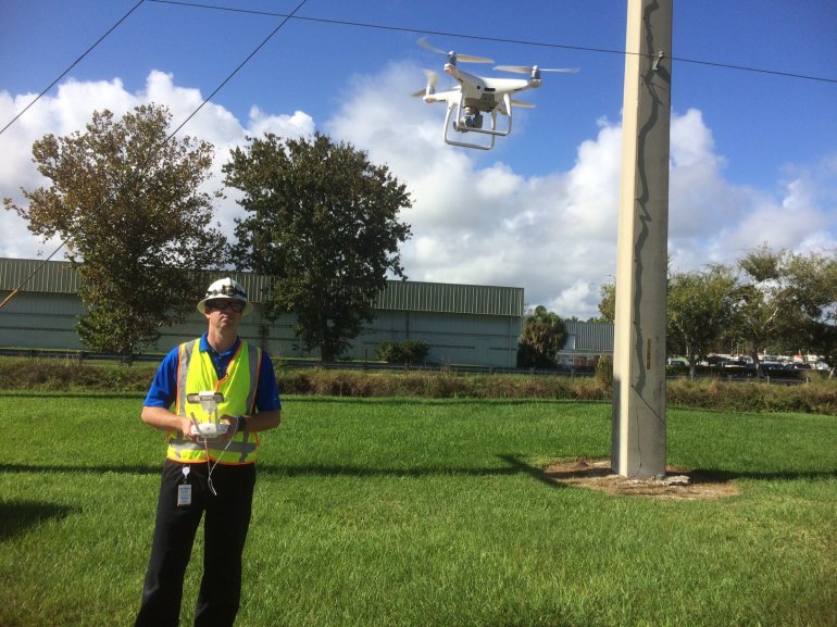 FPL aumenta uso de drones para verificar estado de postes y tendido eléctrico
