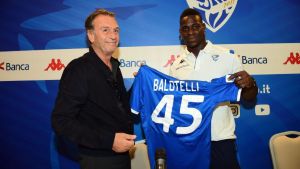 ¡Repudiable! Presidente del Brescia sobre Balotelli “Es negro y está trabajando para aclararse”