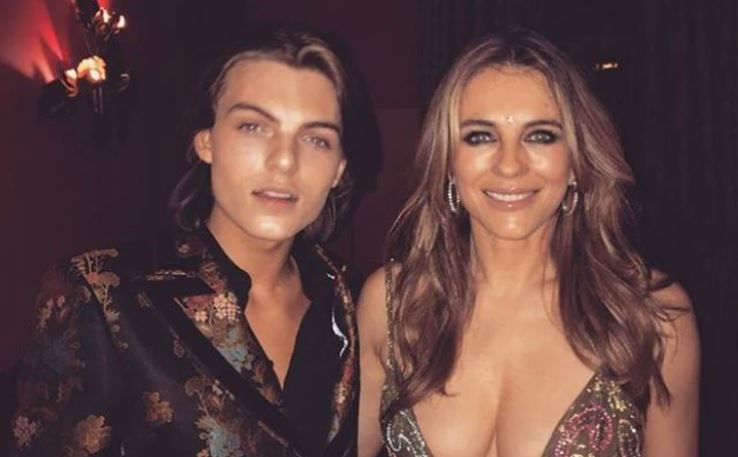 Liz Hurley y Damian: El increíble parecido entre la estrella y su hijo de 17 años (Fotos)