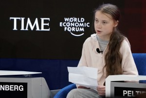 Cumbre de Davos cruza reproches entre Trump y Greta Thunberg por el clima