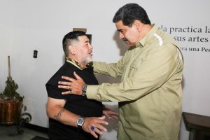Maradona confirma que Maduro le ofreció ser técnico de la Vinotinto