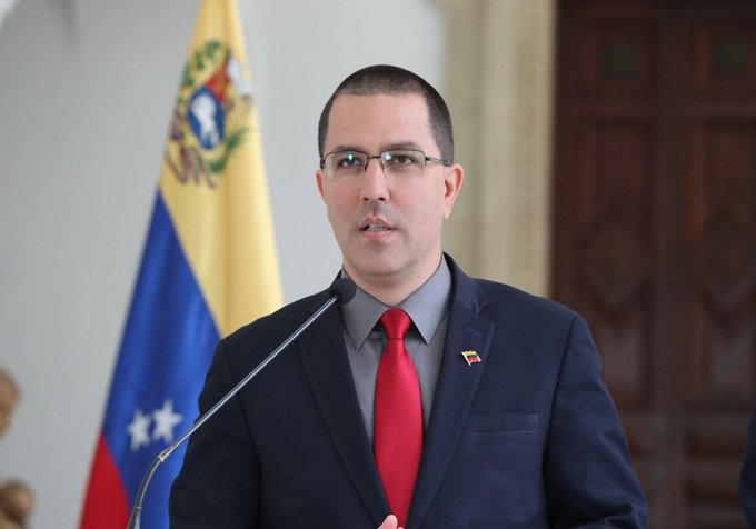 Arreaza está chorreado y denuncia “ataques” de EEUU sobre Venezuela