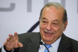 Carlos Slim, el hombre más rico de América Latina, fue hospitalizado por Covid-19