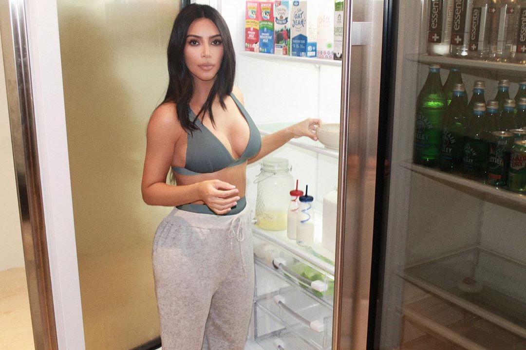 ¡Epa malpensado! Kim Kardashian y su ropa íntima color carne te pondrá a observar detenidamente (FOTO)