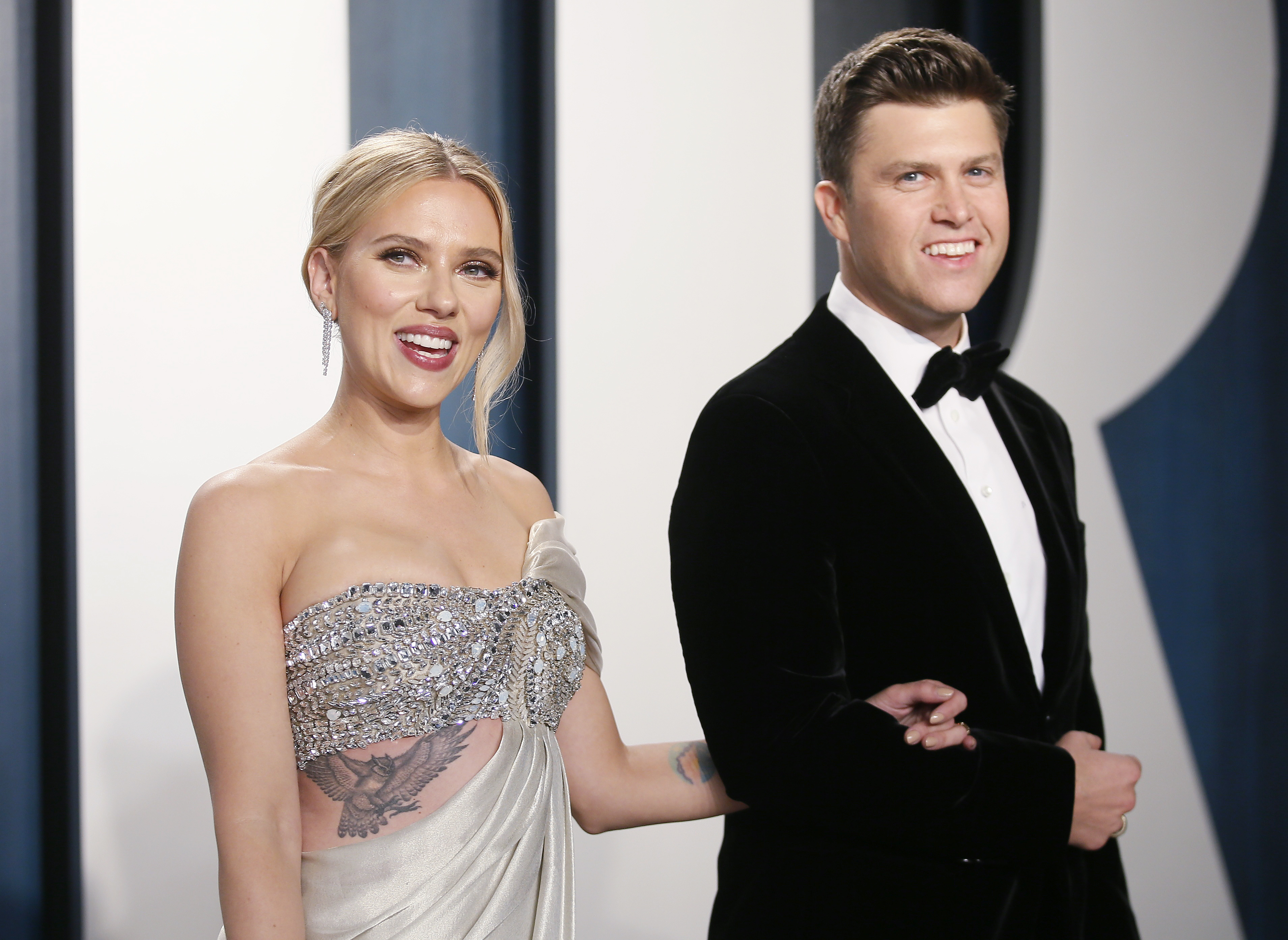 ¡En secreto! Scarlett Johansson se casó con Colin Jost en una “íntima ceremonia”