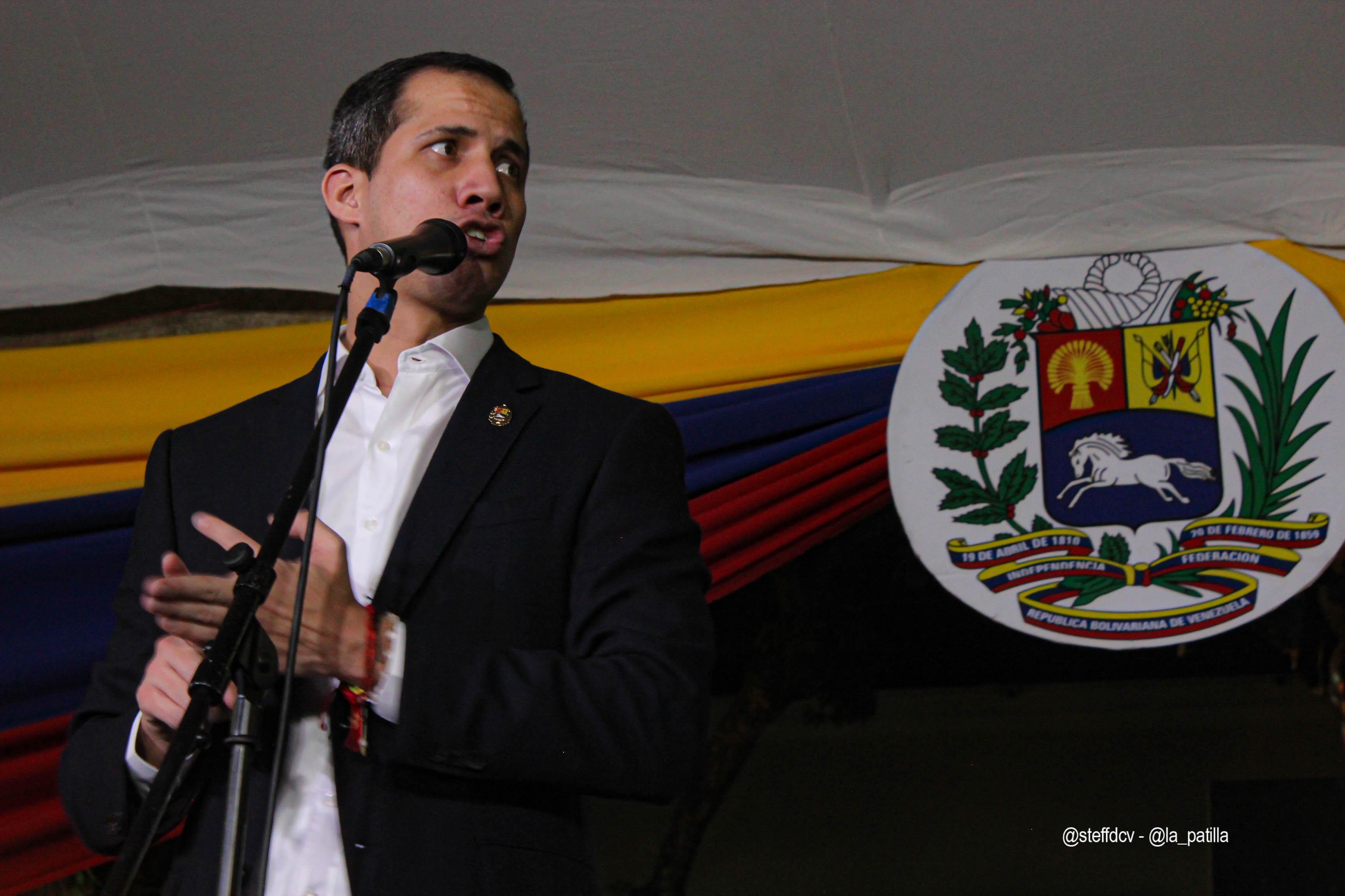 Guaidó: Maduro es un traidor a la soberanía venezolana y una amenaza para la paz de la región