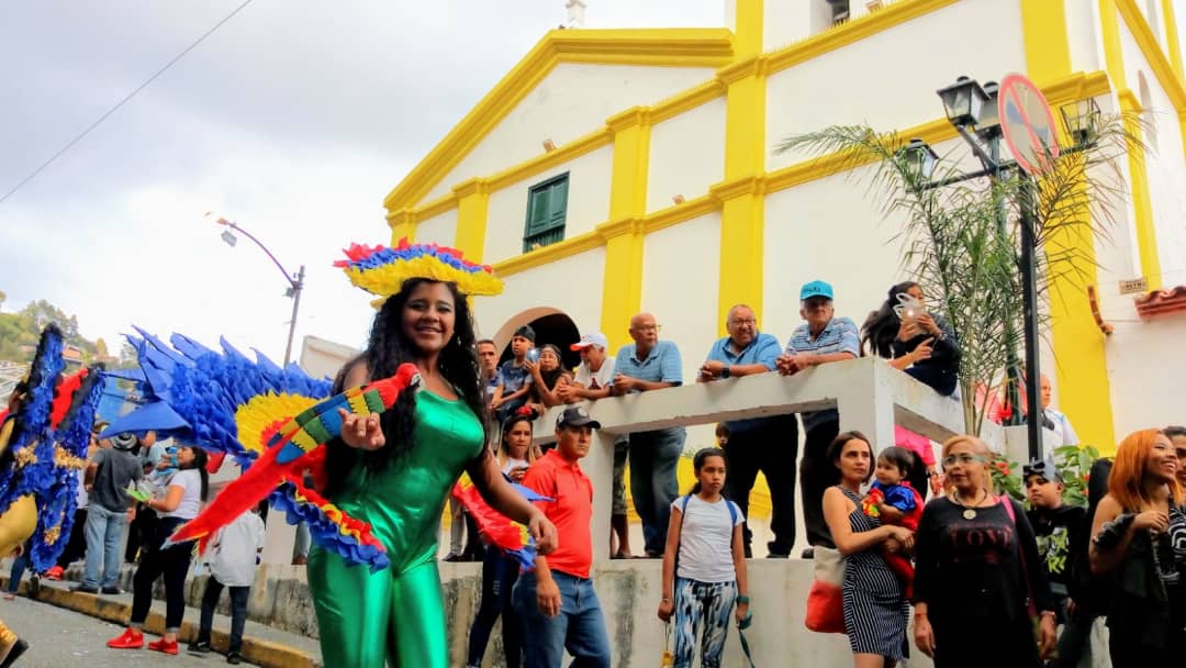 Más de 10 mil personas disfrutaron de los Carnavales en El Hatillo (Fotos)