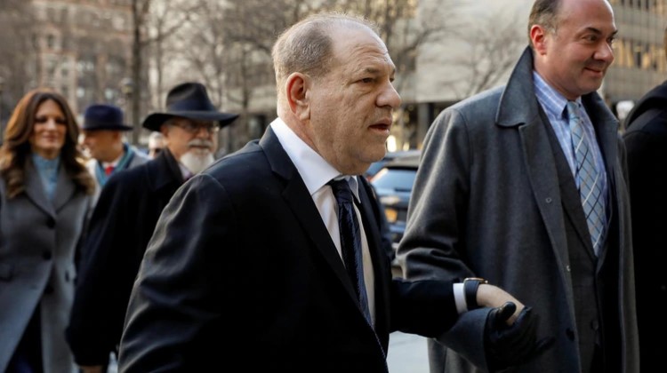 Harvey Weinstein fue sentenciado a 23 años en prisión