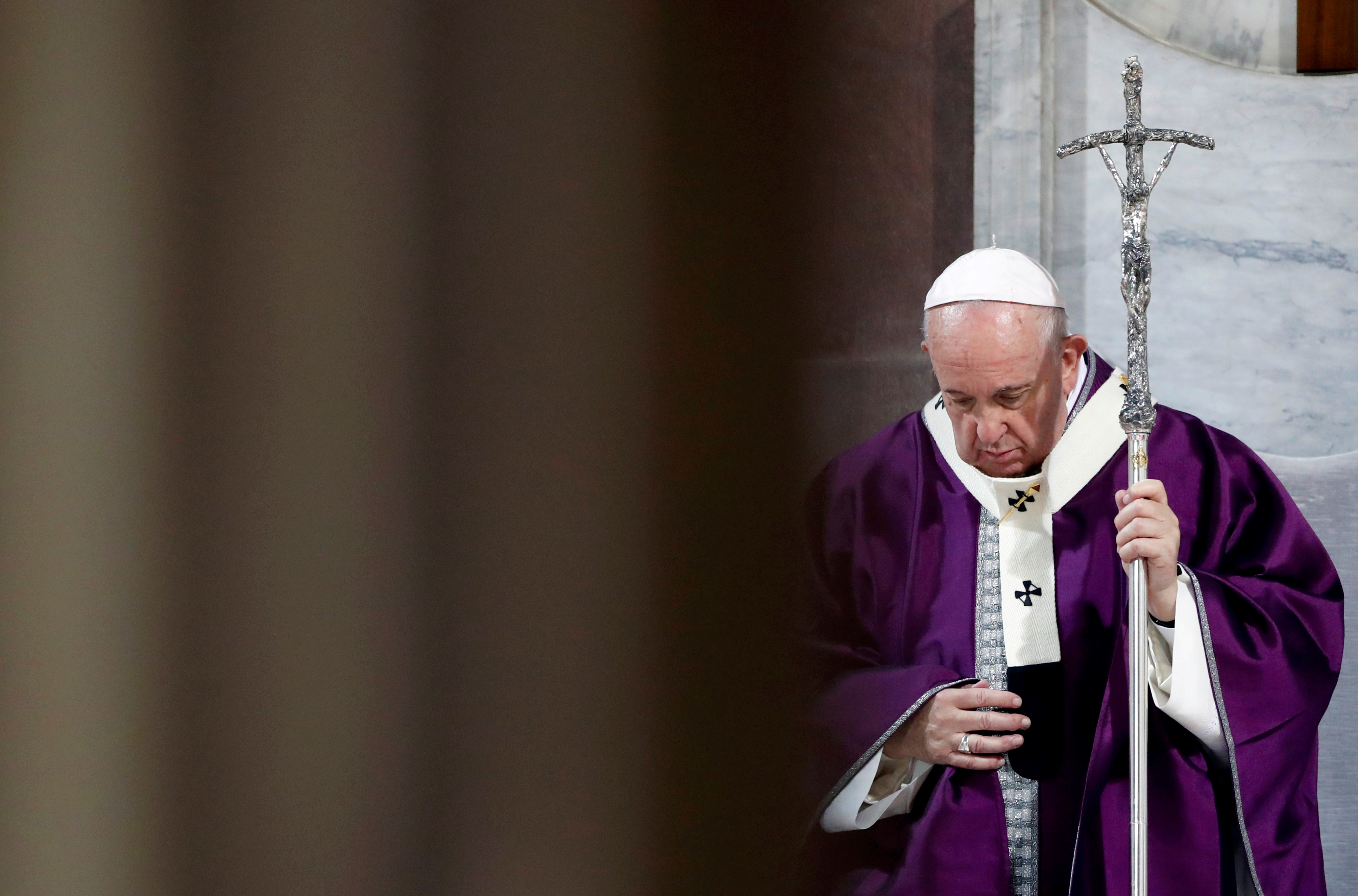 El papa Francisco se sometió a un nuevo test tras confirmación de otro contagio en El Vaticano