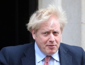 Boris Johnson alerta de que la crisis “empeorará” antes de empezar a mejorar