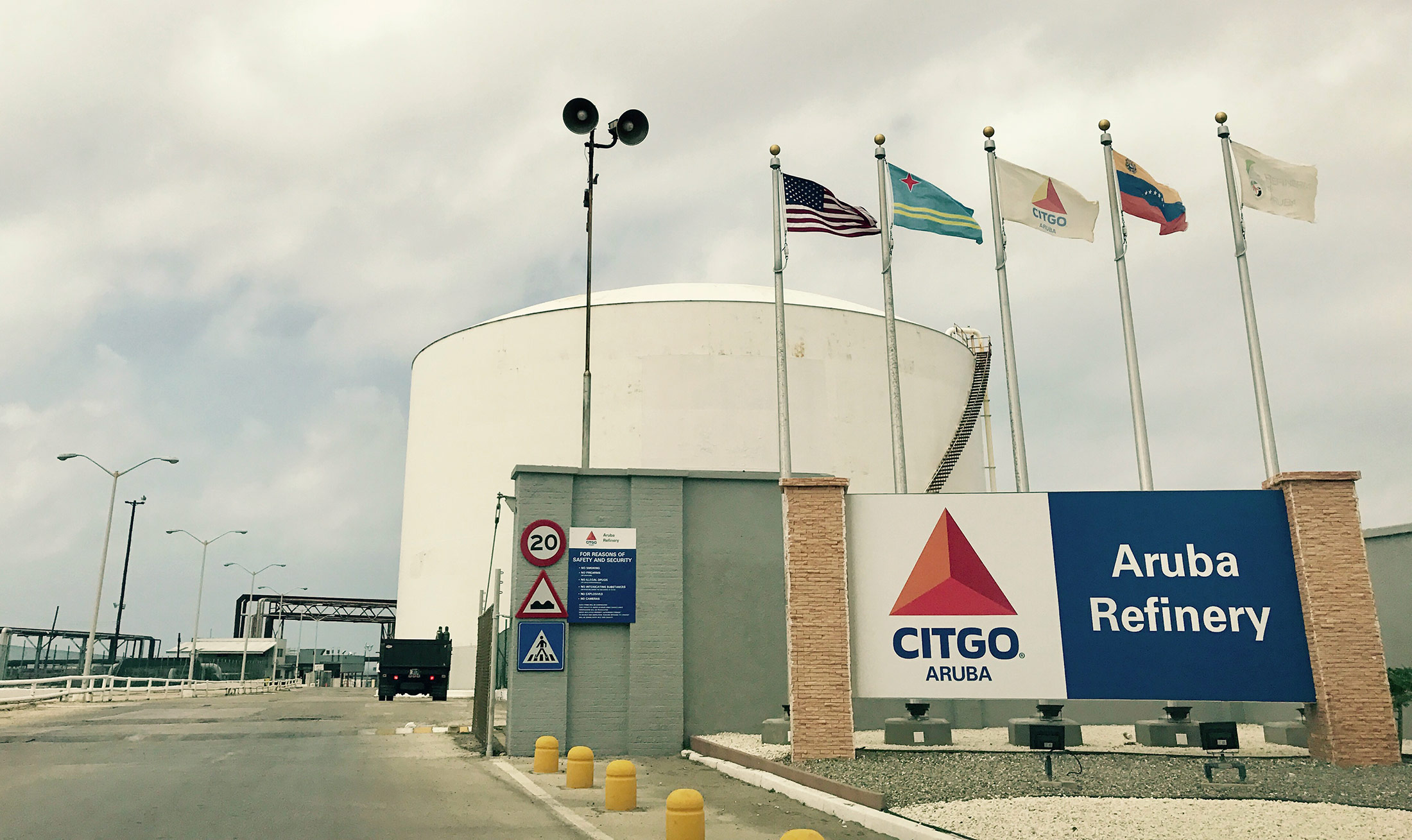 Filial de PDV Holding y Refineria di Aruba alcanzan acuerdo sobre la Refinería de San Nicolás