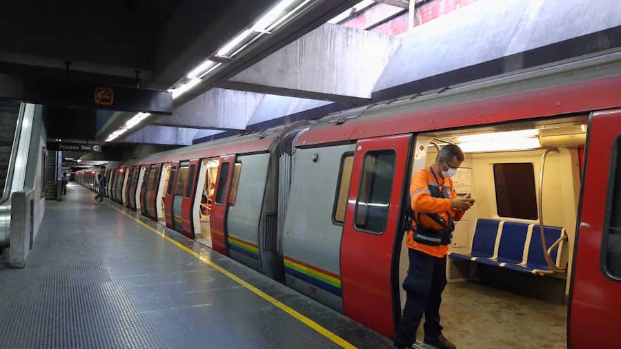 Los solicitados por la justicia están cayendo en el Metro de Caracas