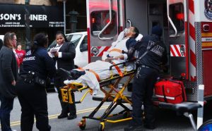 FEMA enviará 250 ambulancias y 500 paramédicos a NYC para combatir el coronavirus