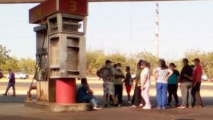 Denunciaron que militares no permiten surtir gasolina a ambulancias en Zulia (Video)