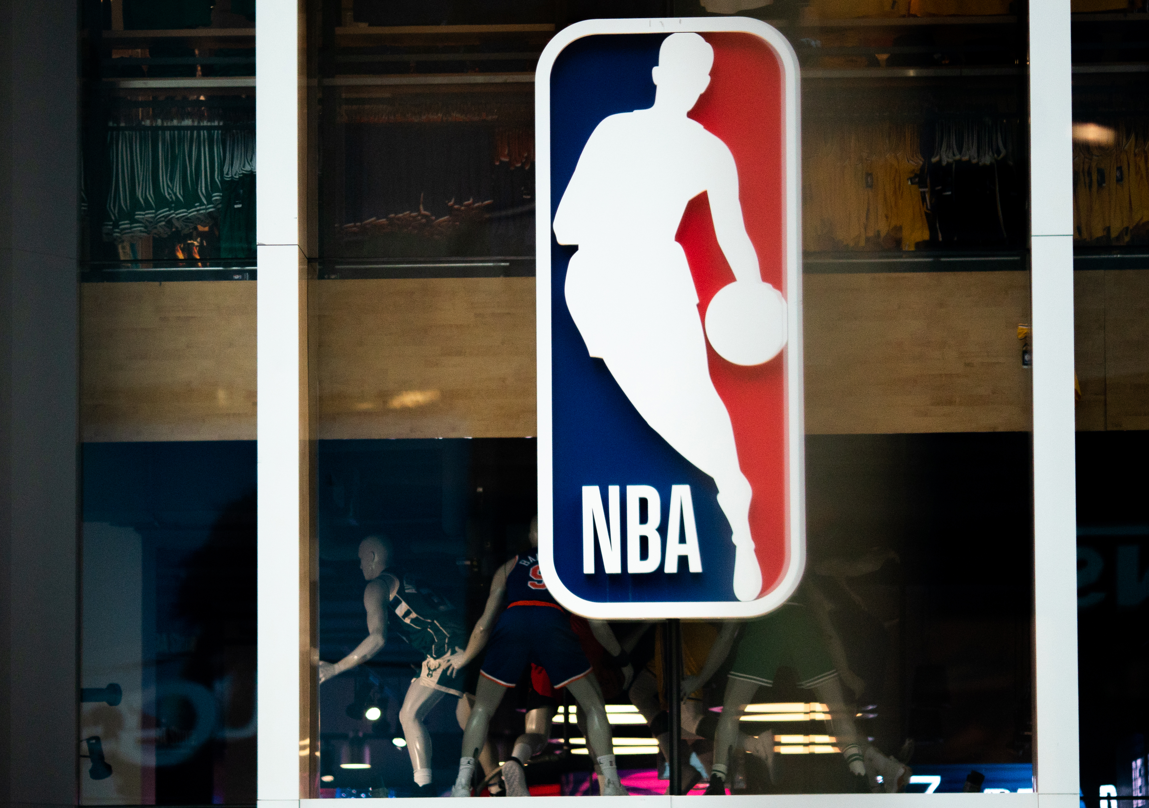 La NBA quiere retomar la temporada con 22 equipos