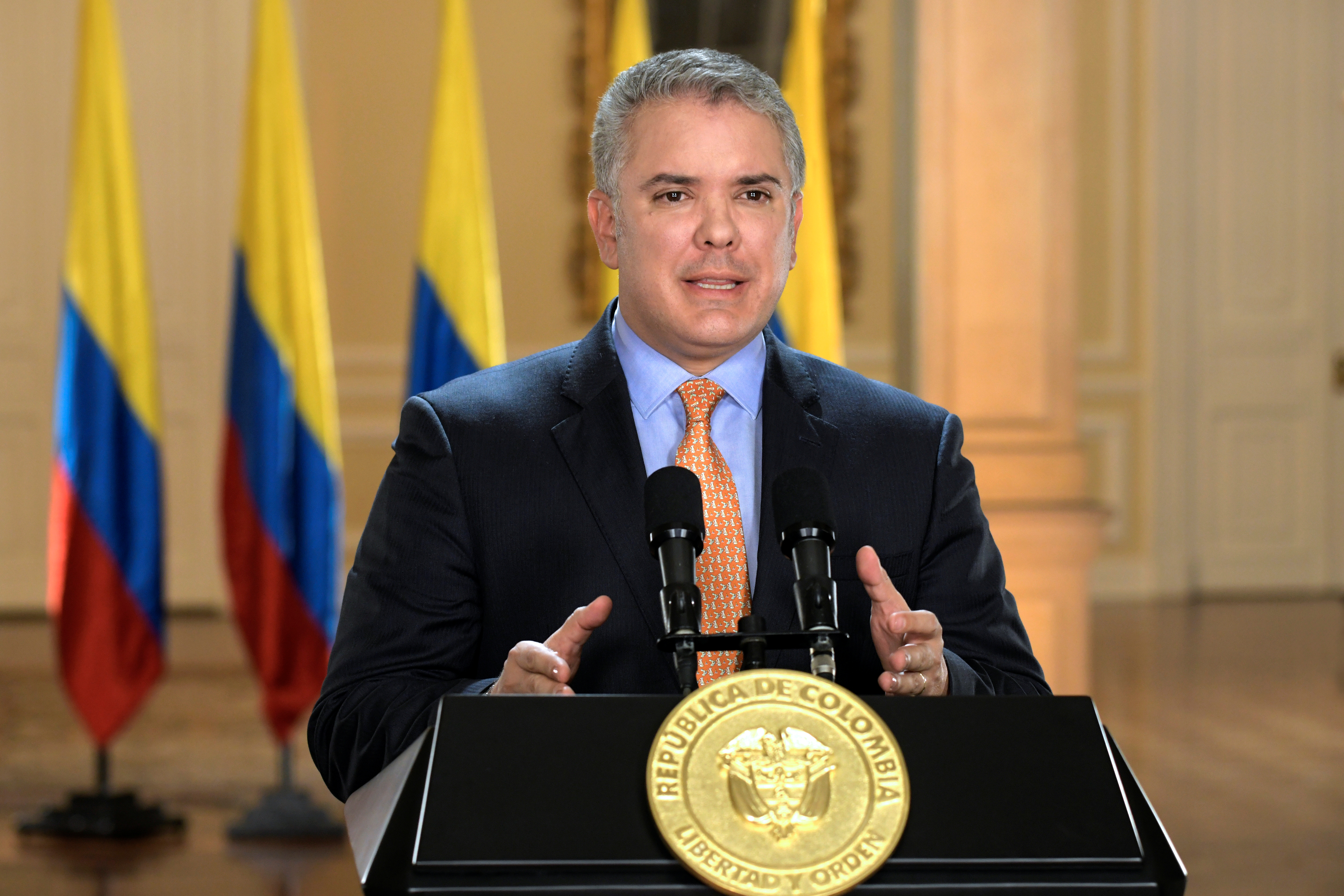 Las duras críticas de Duque hacia el show electoral que convocó Maduro