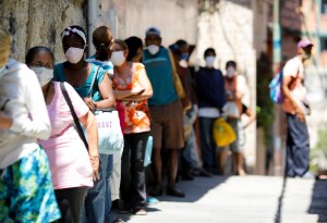 Contagiados por Covid-19 en Venezuela se acercan a los tres mil, tras 74 nuevos casos