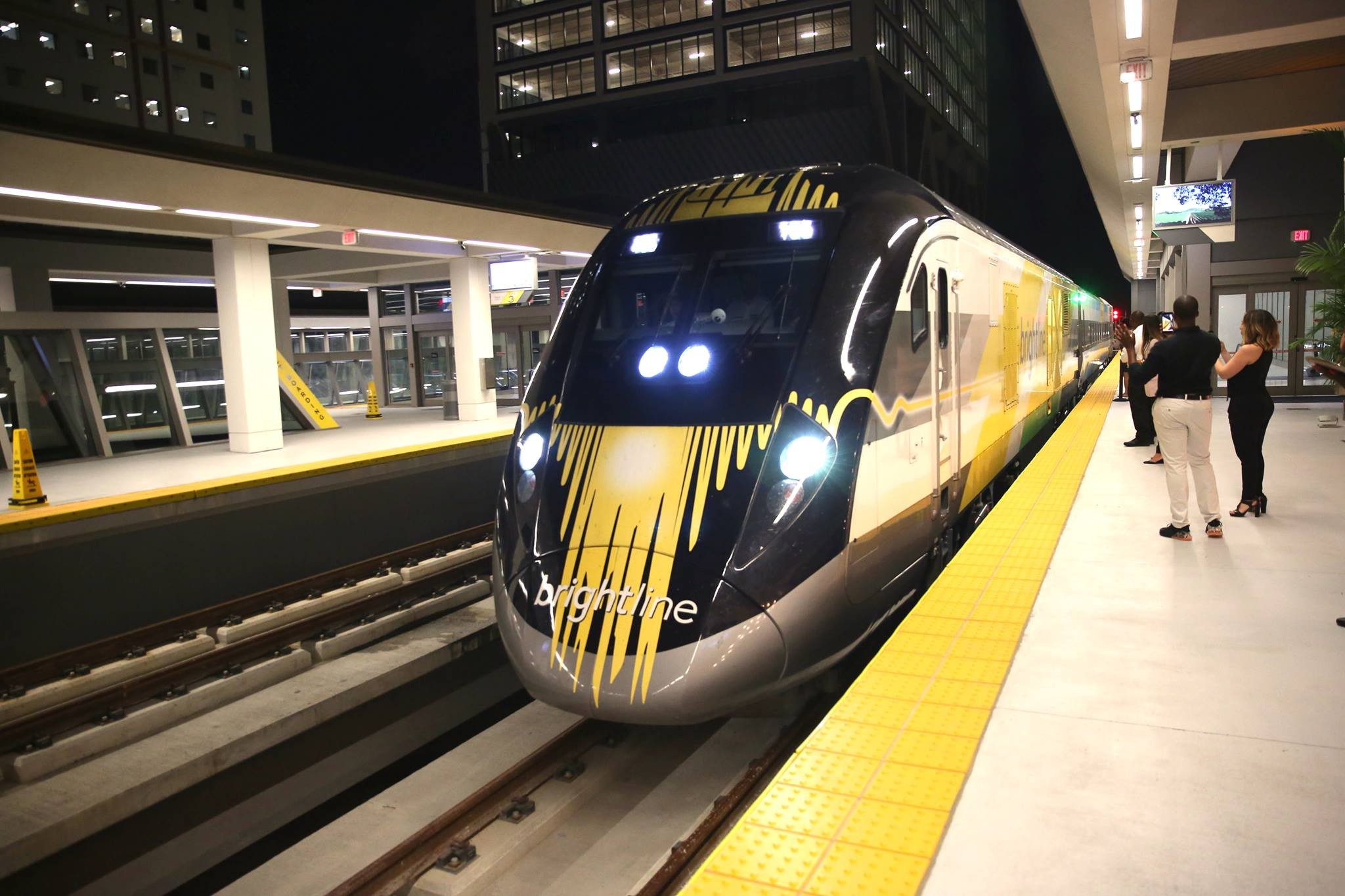 Brightline suspende el servicio de trenes del sur de Florida por meses