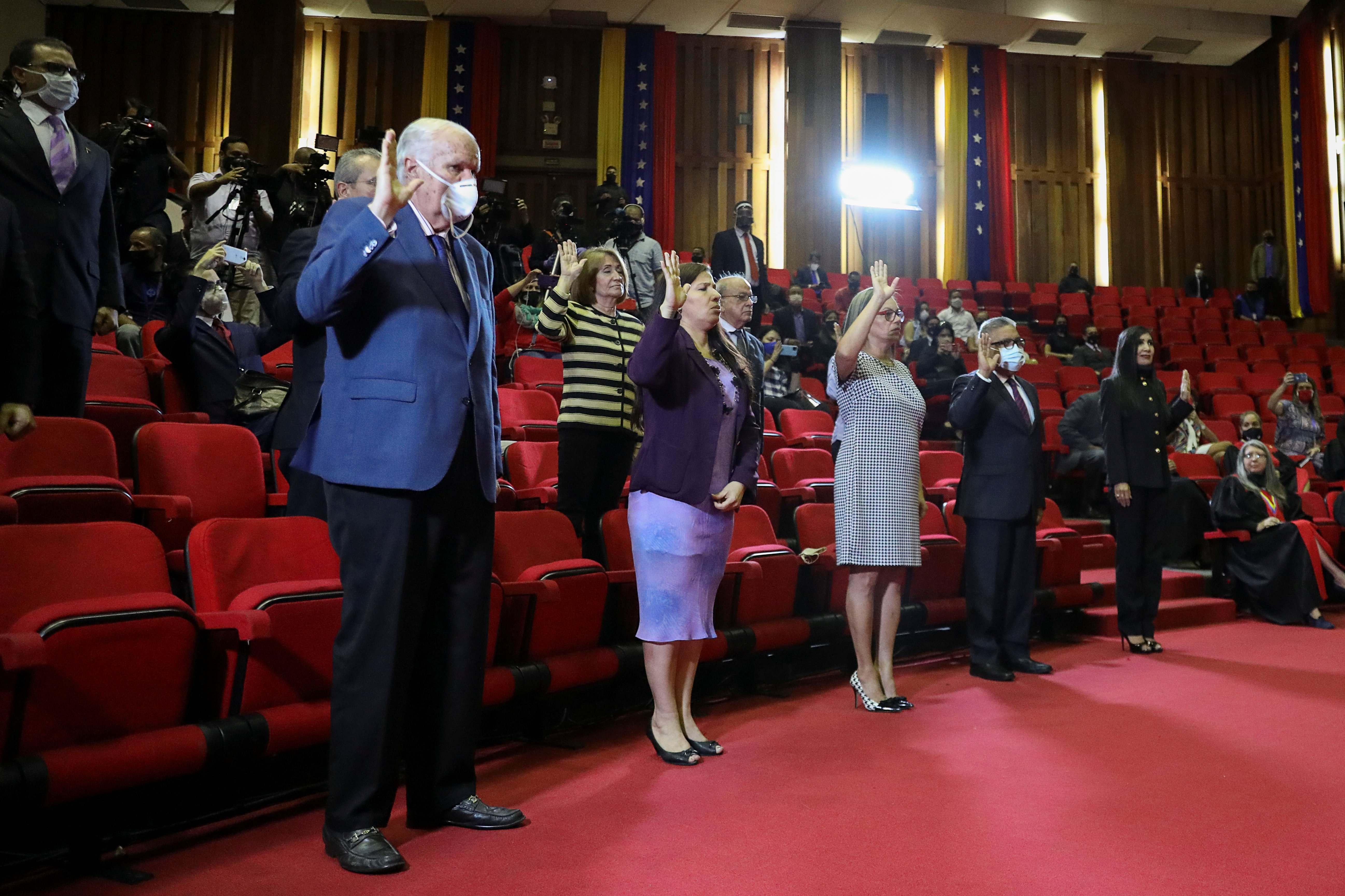 El TSJ chavista volvió a violar la Constitución de Venezuela (Fotos)