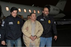 Vino, langosta y bacanales: La desenfrenada vida de “El Chapo” Guzmán en una prisión mexicana