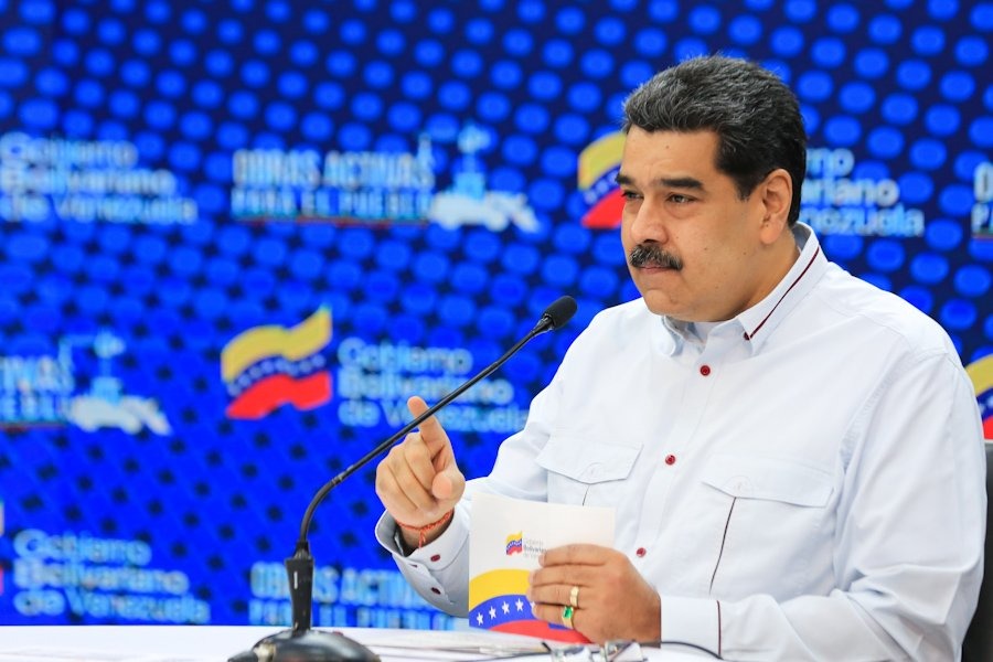 Maduro juramentó a los nuevos “ministros” que lo acompañarán en la cúpula de Miraflores