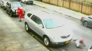 Disparó a quemarropa contra un hombre y lo dejó moribundo en plena calle de Brooklyn
