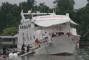 Asaltaron un barco hospital que realizaba una misión humanitaria en Colombia