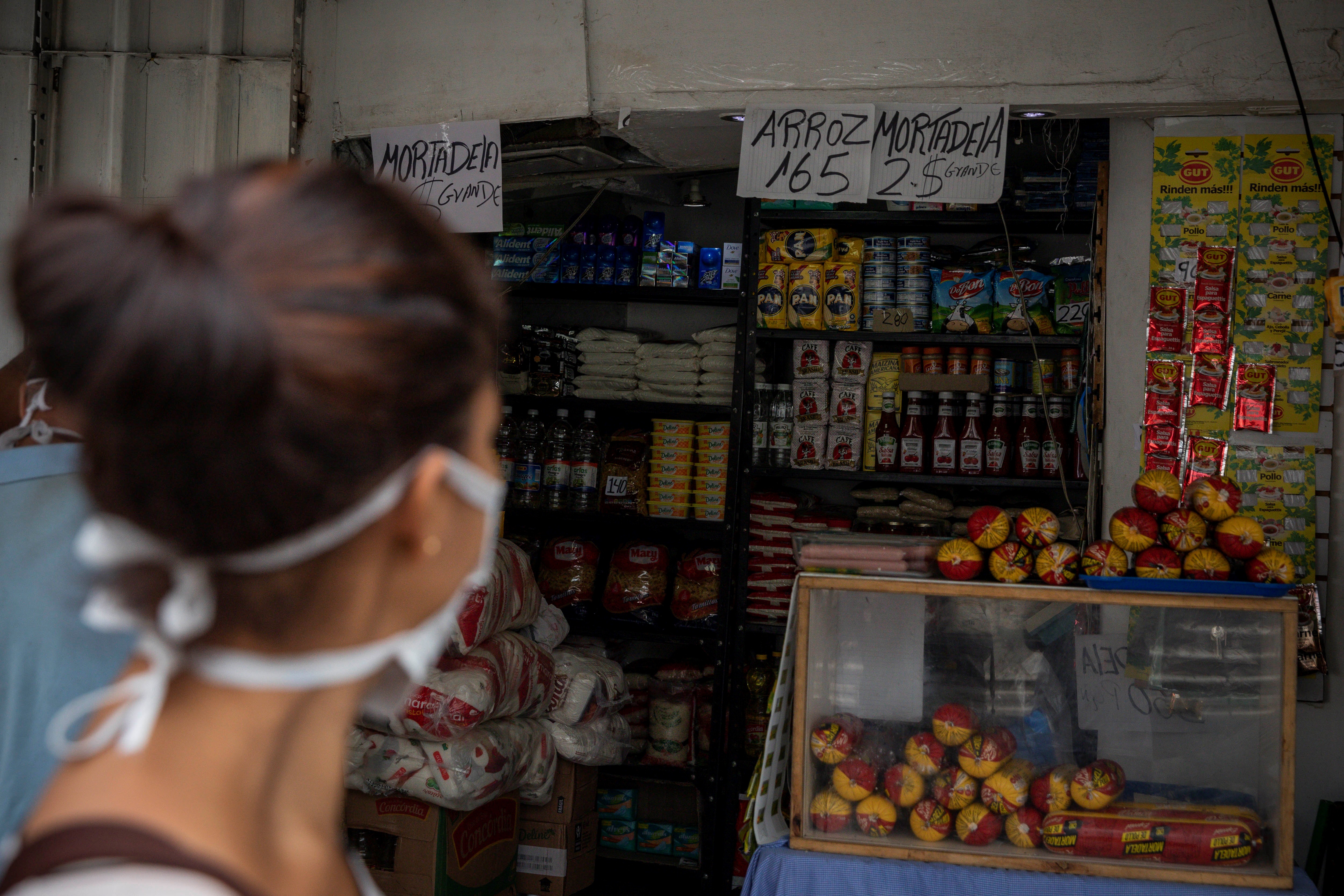 Cámara de Comercio calcula en 257 dólares valor de la canasta alimentaria