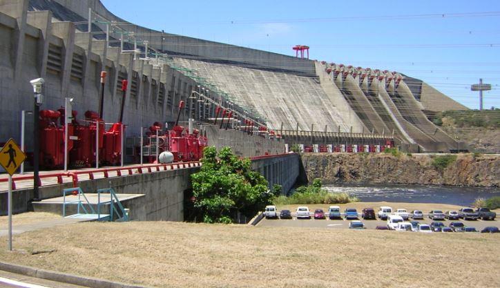 En VIDEO: Centrales Hidroeléctricas abrieron las compuertas de sus aliviaderos este #3Ago