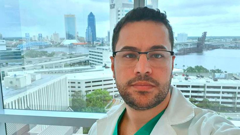 “Me contagié haciendo lo que amo”, el conmovedor mensaje de un médico que murió por Covid-19