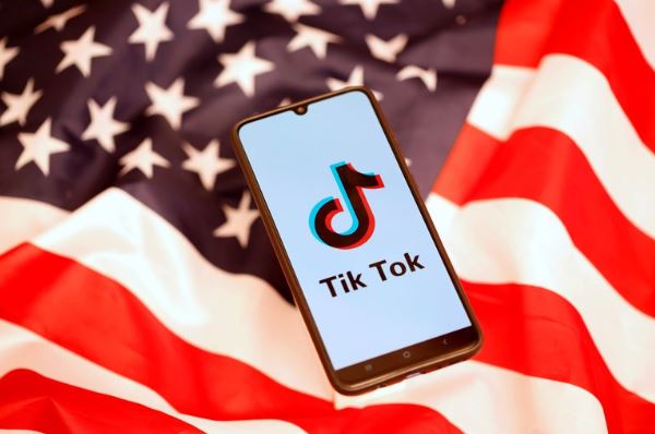 Trump afirma que aprobó el acuerdo entre Oracle y TikTok