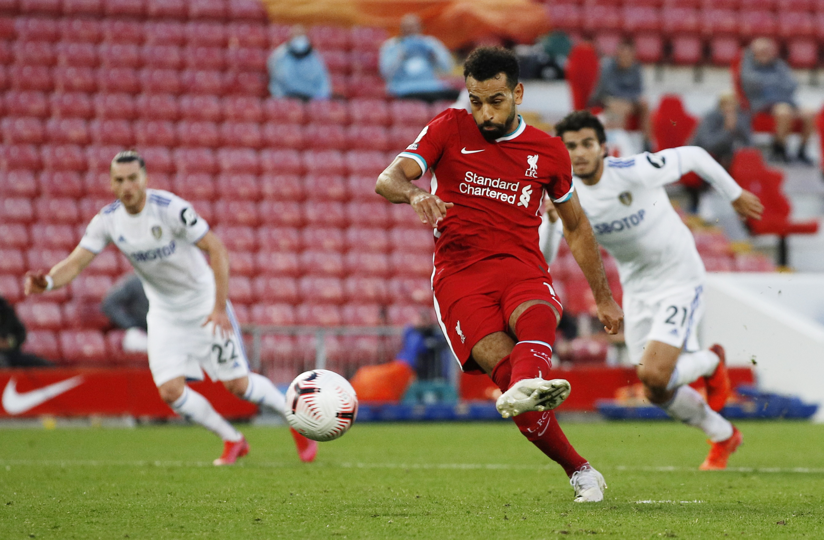 Mohamed Salah, estrella del Liverpool positivo al Covid-19