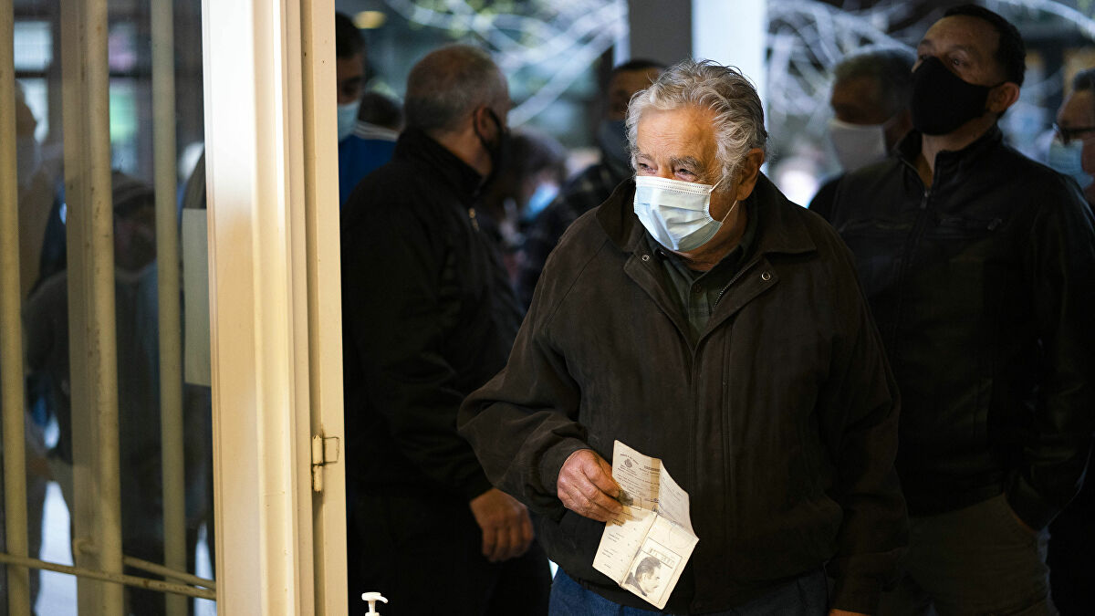 Expresidente uruguayo José “Pepe” Mujica renuncia al Senado y se retira de la actividad política