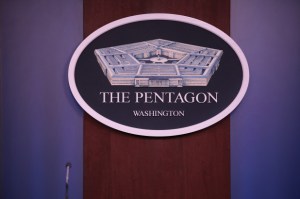 Pentágono planteó reforzar su postura militar contra China y Rusia