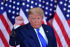 Trump se aferra a la vía legal: Nunca dejaré de luchar por la reelección