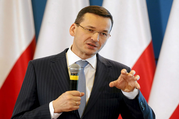 Primer ministro polaco defiende veto a presupuesto europeo como desafío a la “oligarquía”