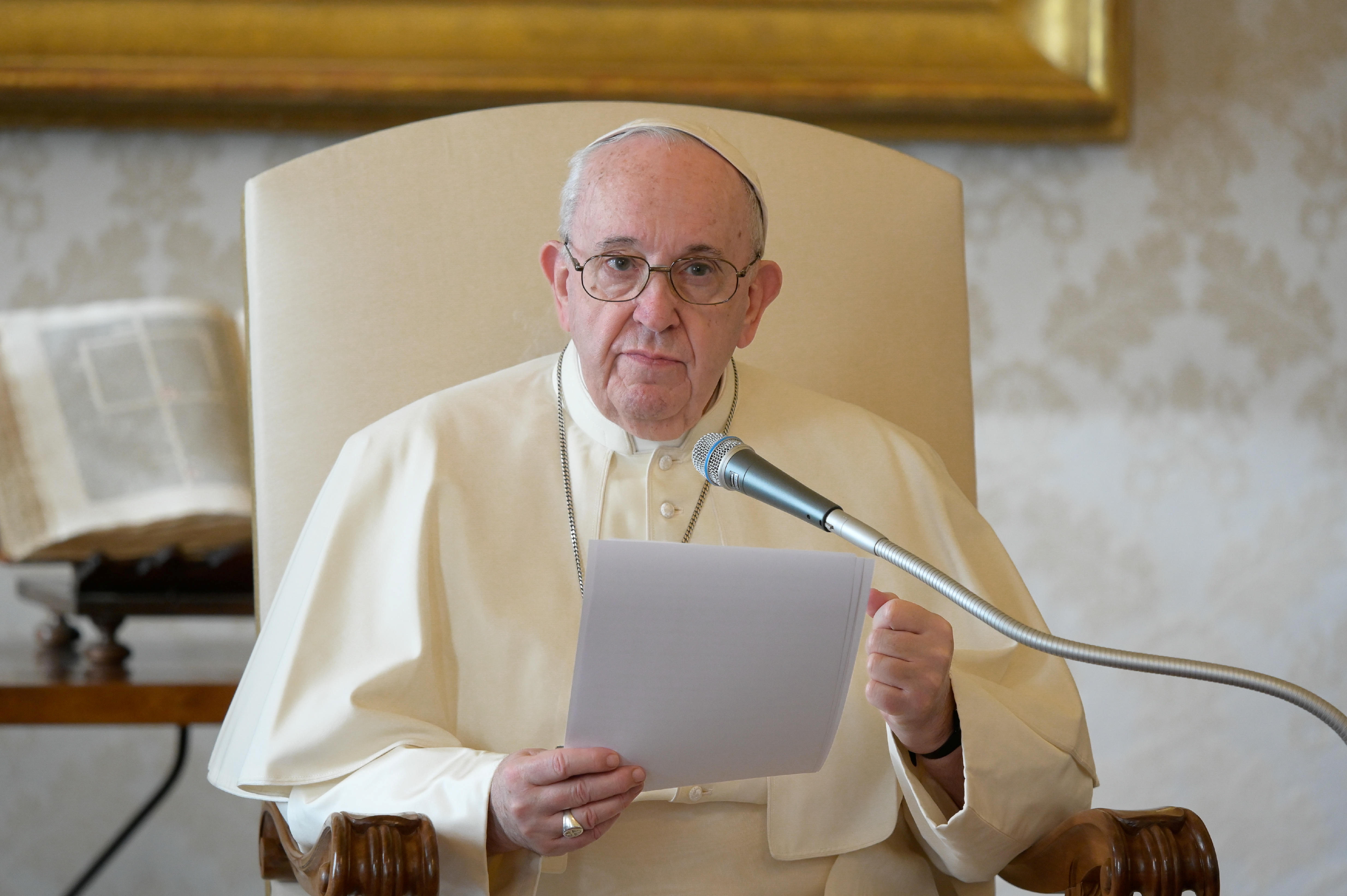 El papa Francisco anunció que la Iglesia católica celebrará cada julio el Día del Abuelo
